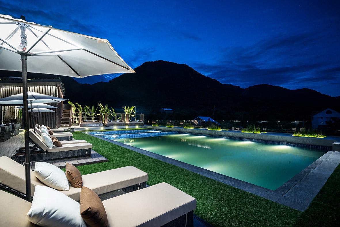 Lucent Resort Donghe Bagian luar foto